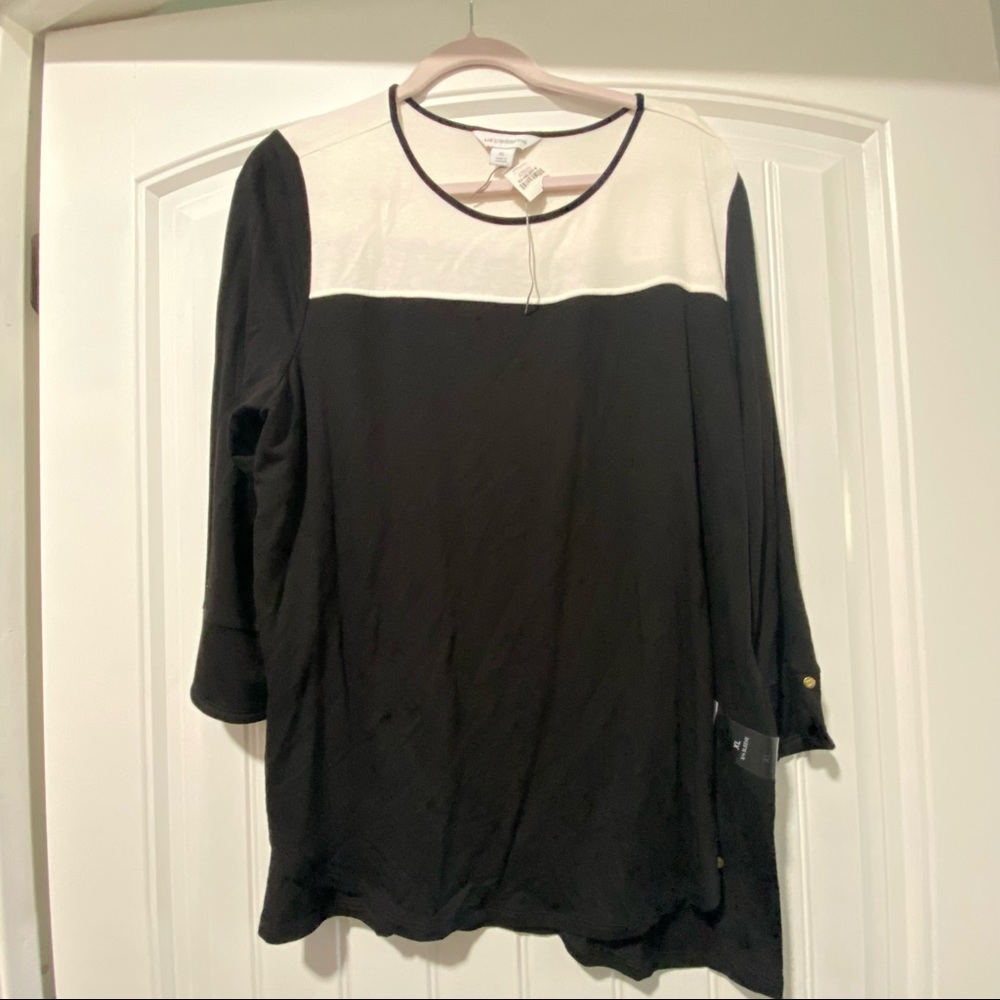 NWT Liz Claiborne black & white 3/4 sleeve blouse